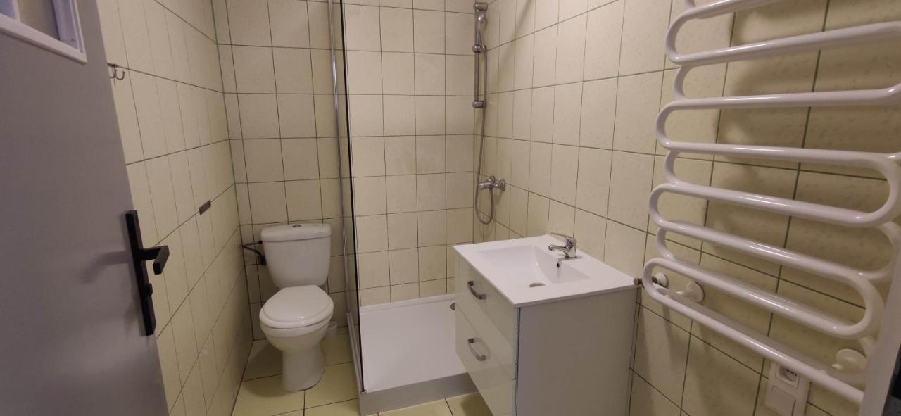 Tanie Spanie Na Naramowicach- Zameldowanie Bezobslugowe - Poznań Kültér fotó
